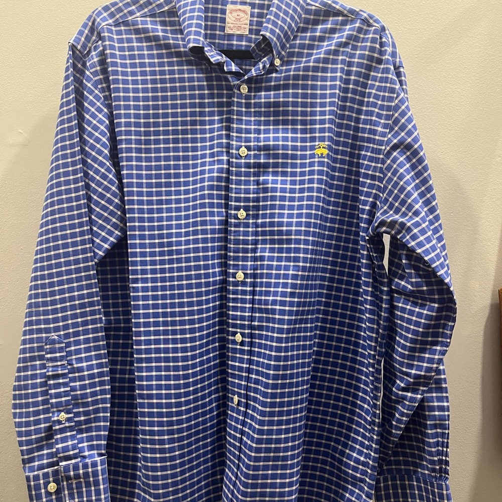 Brooks Brothers Men’s Button-Down Shirt Blue Check Size Medium